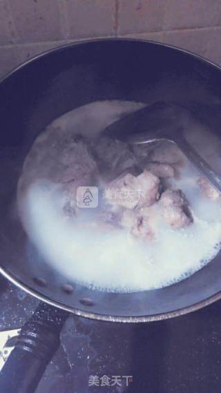 Radish Pork Rib Soup in Winter recipe