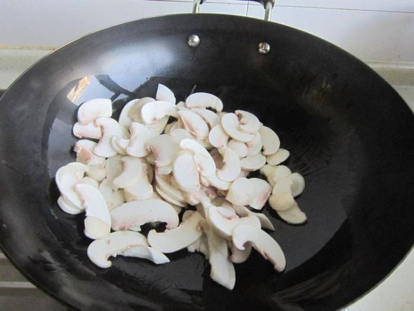 Fried Mushrooms with Snow Peas recipe