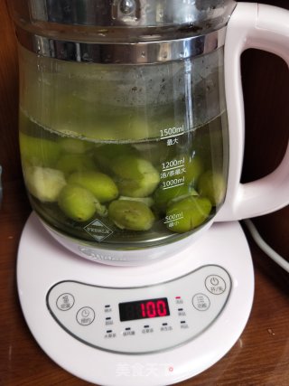 Olive Rock Sugar Water recipe