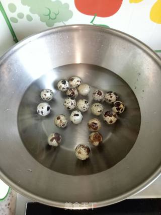 Marinated Quail Eggs recipe