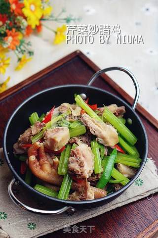 Stir-fried Cured Chicken with Celery recipe