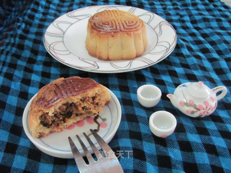 Cinnamon Meat Floss Mooncake recipe