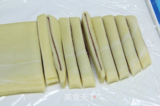 Red Bean Twisted Crisp recipe