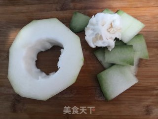Winter Melon and Crucian Carp Soup recipe