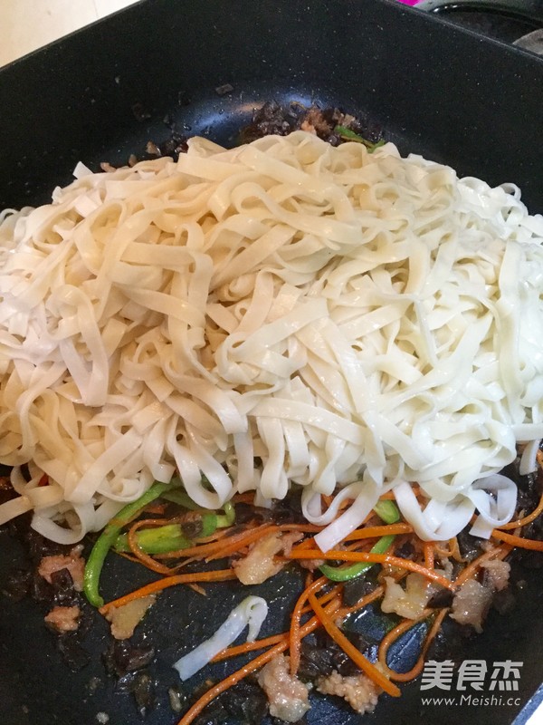 Minced Meat Lo Mein recipe