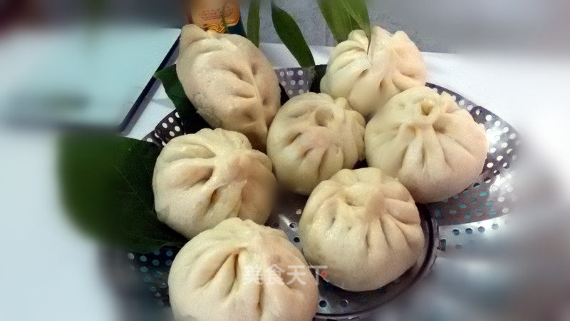 Sauce-flavored Eggplant Meat Buns