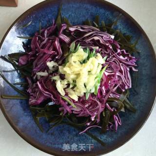 Kale Mixed with Kelp Shreds recipe