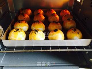 Egg Yolk Crisp recipe