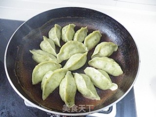 Emerald Beef Fried Dumplings recipe