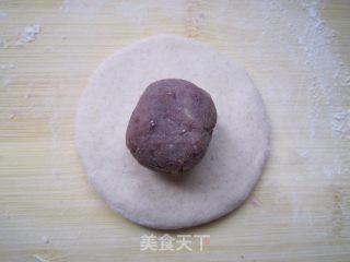 Little Grey Rabbit Bean Paste Bun recipe