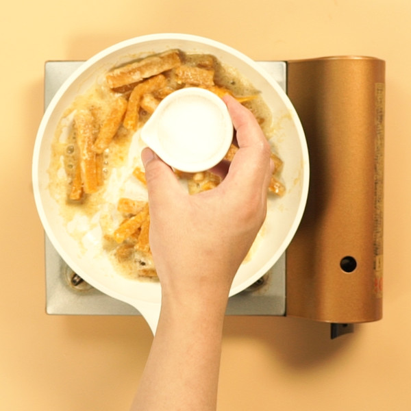Baked Pumpkin with Egg Yolk recipe