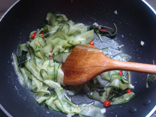 Stir-fried Cucumber with Basil recipe