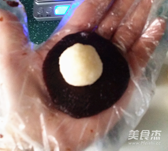 Snowy Mooncake with Bean Paste and Coconut Paste recipe