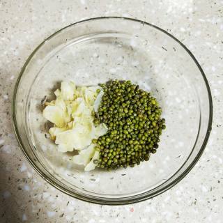 Mung Bean Lily Syrup recipe