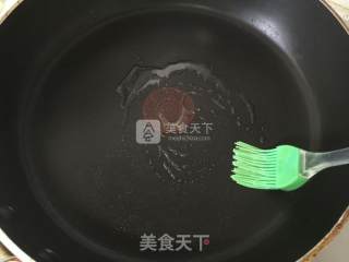 Japanese Style Thick Egg Yakisoba recipe