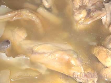 Polygonatum and Quail in Pot with Sand Ginseng recipe
