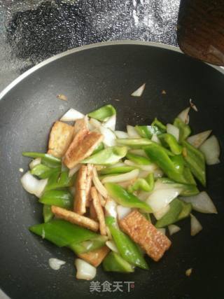 Tofu with Green Pepper and Onion recipe