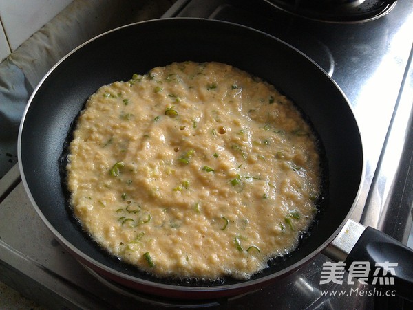 Scallion Bun Omelette recipe