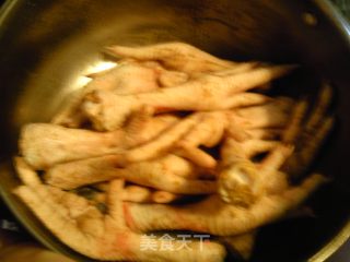 Salt Baked Chicken Feet recipe