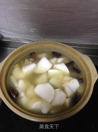 [radish Bone Soup] from The Bottom of The Box recipe