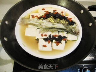 Steamed Sea Bass with Olive Vegetables recipe