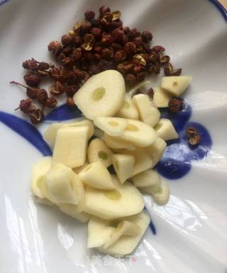 Kuaishou Xiao Stir-fried Hand-pear Cabbage recipe