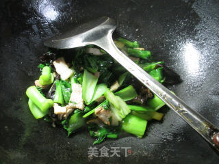 #trust of Beauty# Stir-fried Cabbage Core with Pork Belly with Black Fungus recipe