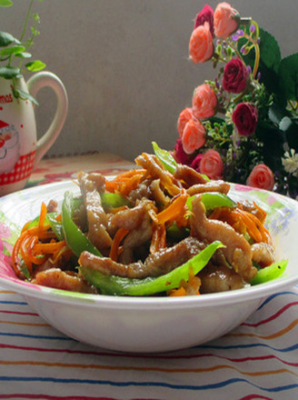 Shredded Pork with Green Pepper and Carrot recipe