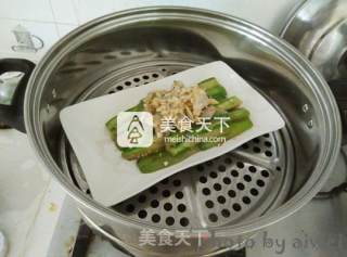 Steamed Loofah with Clams recipe