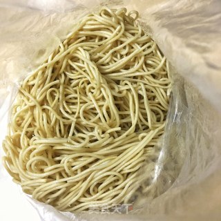 Hot Noodles with Sesame Paste recipe