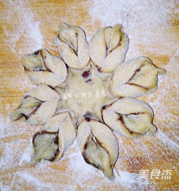 Red Bean Paste Coffee Flower Bread recipe