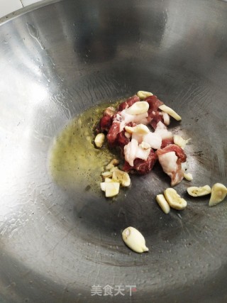 Fried Pork with Pleurotus Eryngii recipe