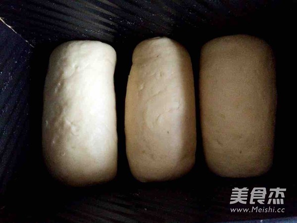 Coconut and White Sesame Toast recipe