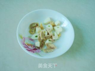 Bone-bone Ginseng Boiled Red Radish recipe