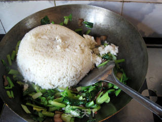 Fried Rice with Taro and Green Vegetables recipe