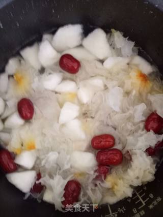 Sydney White Fungus and Jujube Syrup recipe