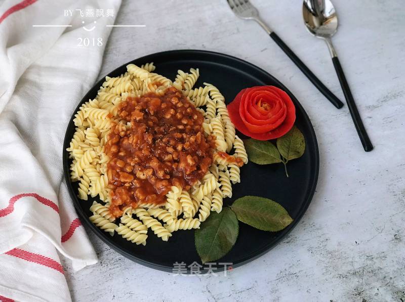 Spaghetti with Tomato Meat Sauce recipe
