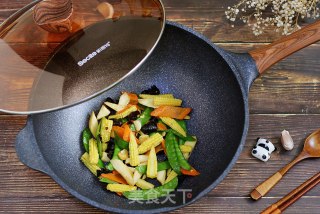 Stir-fried Seasonal Vegetables with Baby Corn recipe