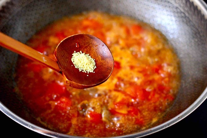 Beef Noodles with Tomato and Vegetables recipe