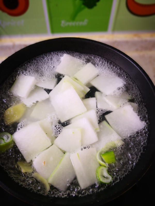 Enoki Mushroom Meatball Soup recipe