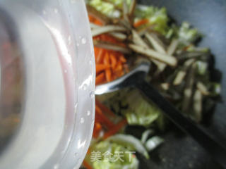Stir-fried Baby Vegetables with Dried Carrots recipe
