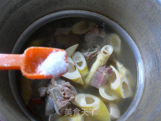 Bacon Lei Sun Bone Soup recipe