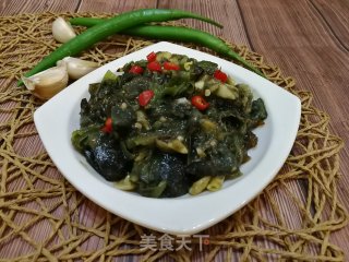 Preserved Eggs with Green Peppers recipe