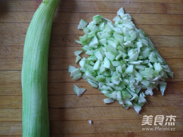 Different Taste-spicy Loofah Stuffed Buns recipe