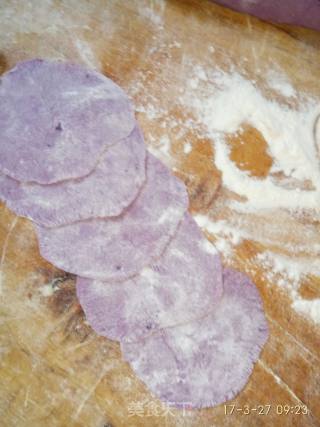 #春食野菜香#purple Potato and Dandelion Steamed Dumplings with Pork recipe