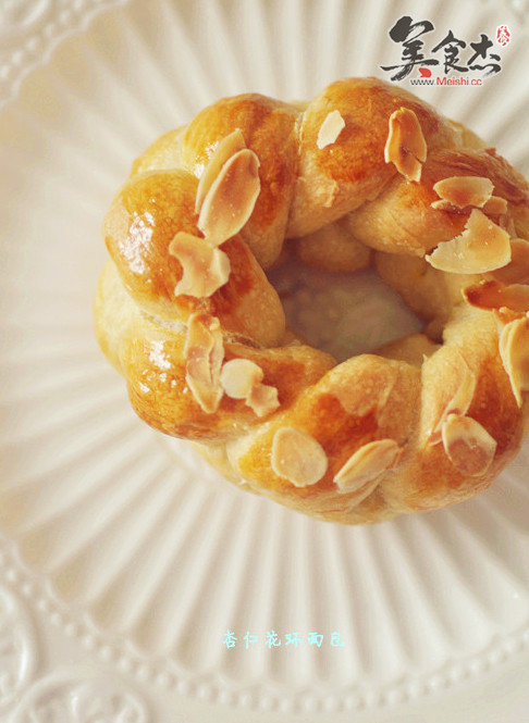 Almond Garland Bread recipe