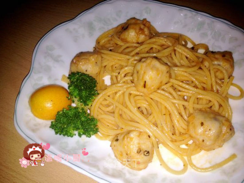 Stir-fried Pasta with Cuttlefish Balls in Tomato Sauce recipe