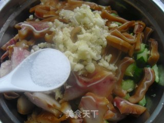 Pork Ears with Minced Garlic and Cucumber recipe