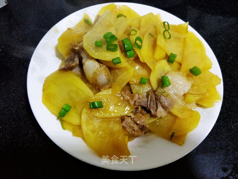 Fried Pork with Potato Chips recipe