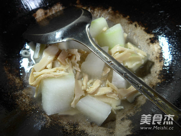 Braised Winter Melon with Bamboo Shoots recipe